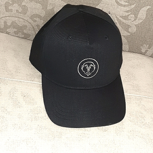 TRUE RELIGION CAP NEW ADJUSTABLE - Picture 1 of 3